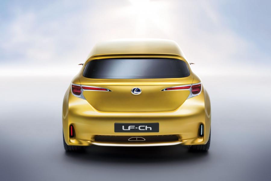  Lexus LF-Ch Compact Concept 2009 года  (фото 14 из 26)